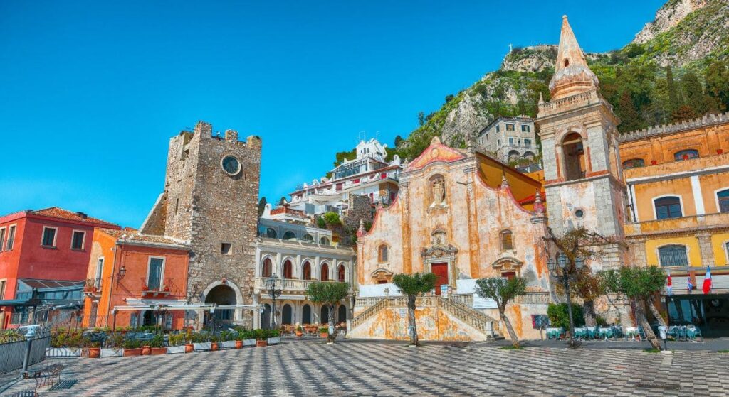 Taormina Belvedere Piazza IX Aprile