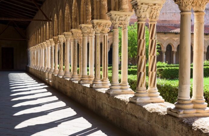 Monreale, Cloister